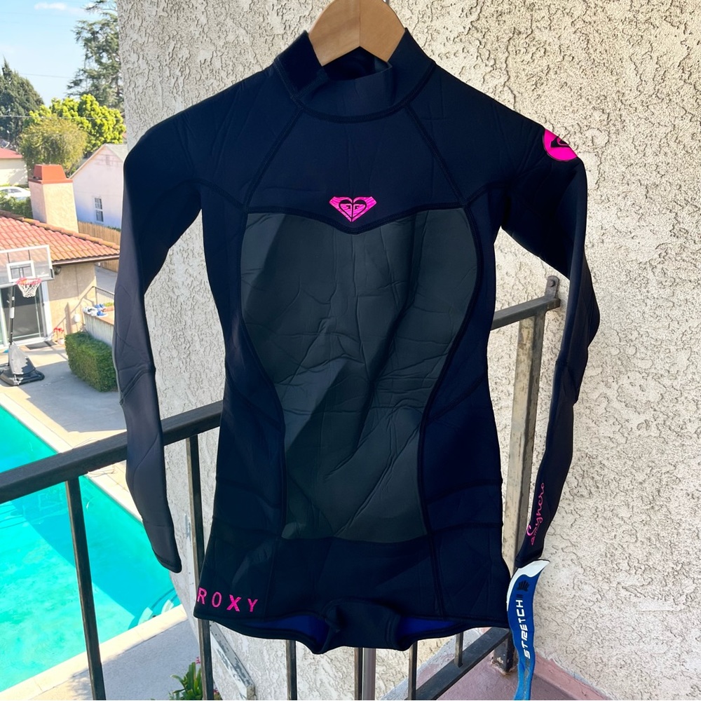 Roxy Women's Wetsuit Size 8